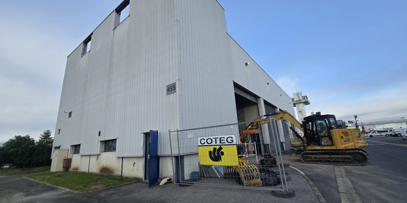 Démolition d’une cabine de peinture – Aéroport d’ORLY